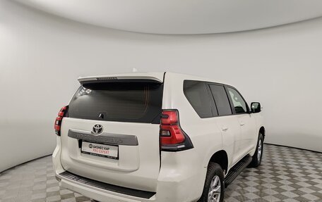 Toyota Land Cruiser Prado 150 рестайлинг 2, 2020 год, 4 199 000 рублей, 5 фотография