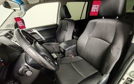 Toyota Land Cruiser Prado 150 рестайлинг 2, 2020 год, 4 199 000 рублей, 20 фотография