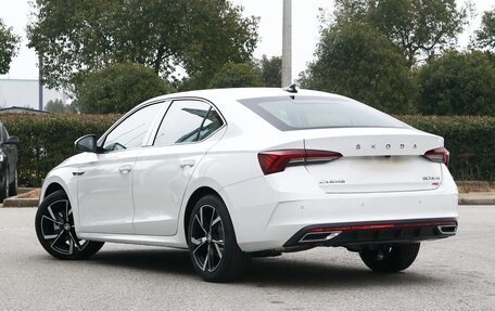 Skoda Octavia IV, 2022 год, 2 450 002 рублей, 5 фотография