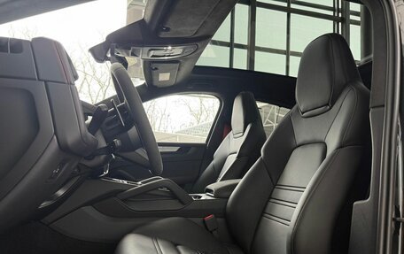 Porsche Cayenne III, 2025 год, 31 990 000 рублей, 12 фотография