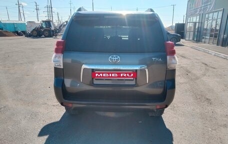 Toyota Land Cruiser Prado 150 рестайлинг 2, 2009 год, 1 900 000 рублей, 5 фотография