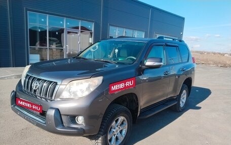 Toyota Land Cruiser Prado 150 рестайлинг 2, 2009 год, 1 900 000 рублей, 7 фотография