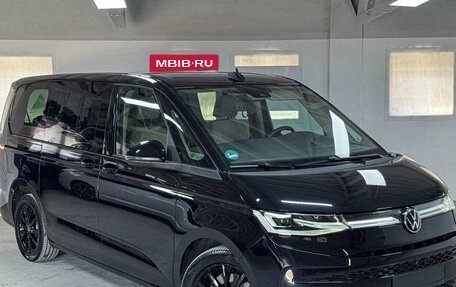 Volkswagen Multivan, 2024 год, 5 893 000 рублей, 1 фотография