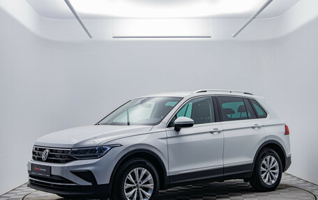 Volkswagen Tiguan II, 2020 год, 2 620 000 рублей, 1 фотография