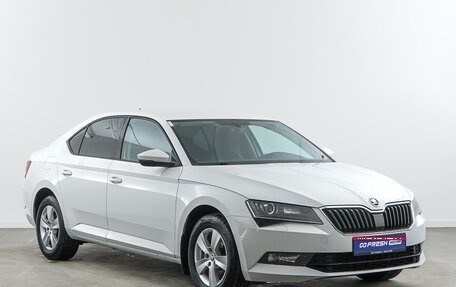 Skoda Superb III рестайлинг, 2018 год, 2 178 055 рублей, 1 фотография