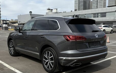 Volkswagen Touareg III, 2019 год, 5 099 000 рублей, 3 фотография