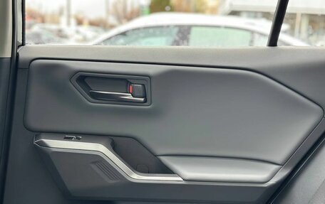 Toyota RAV4, 2026 год, 4 100 000 рублей, 24 фотография