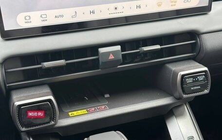 Toyota RAV4, 2026 год, 4 100 000 рублей, 19 фотография