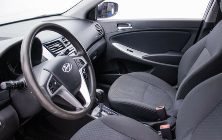 Hyundai Solaris II рестайлинг, 2012 год, 640 000 рублей, 10 фотография