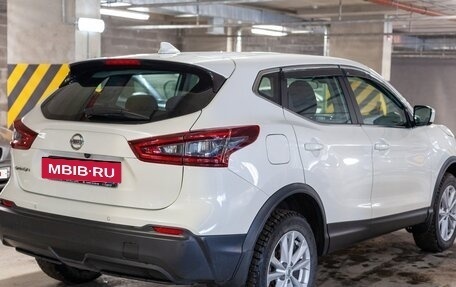 Nissan Qashqai, 2022 год, 2 990 000 рублей, 3 фотография
