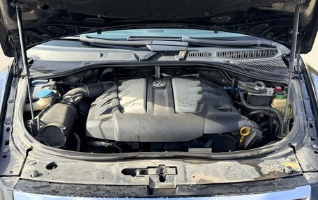 Volkswagen Touareg III, 2005 год, 1 150 000 рублей, 11 фотография