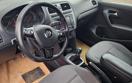 Volkswagen Polo VI (EU Market), 2016 год, 600 000 рублей, 10 фотография