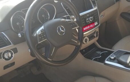 Mercedes-Benz M-Класс, 2015 год, 2 950 000 рублей, 5 фотография