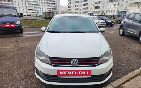 Volkswagen Polo VI (EU Market), 2016 год, 600 000 рублей, 2 фотография