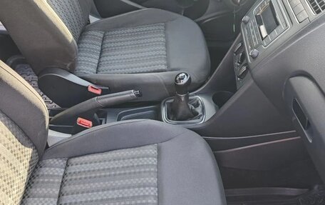 Volkswagen Polo VI (EU Market), 2016 год, 910 000 рублей, 3 фотография