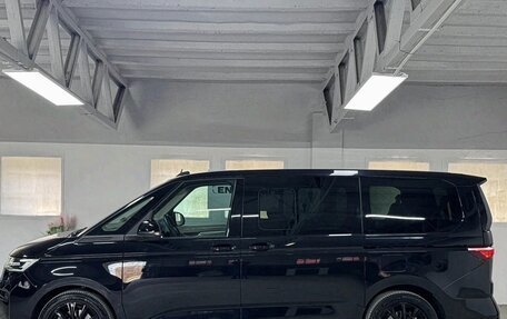 Volkswagen Multivan, 2024 год, 5 893 000 рублей, 6 фотография