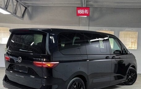 Volkswagen Multivan, 2024 год, 5 893 000 рублей, 11 фотография