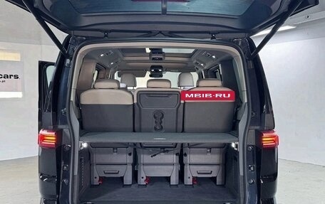 Volkswagen Multivan, 2024 год, 5 893 000 рублей, 16 фотография