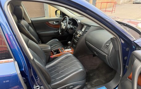 Infiniti FX II, 2012 год, 2 250 000 рублей, 11 фотография