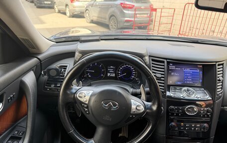 Infiniti FX II, 2012 год, 2 250 000 рублей, 12 фотография