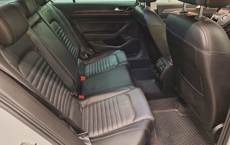 Volkswagen Passat B8 рестайлинг, 2017 год, 2 200 000 рублей, 7 фотография