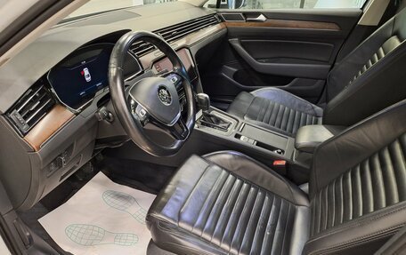 Volkswagen Passat B8 рестайлинг, 2017 год, 2 200 000 рублей, 9 фотография