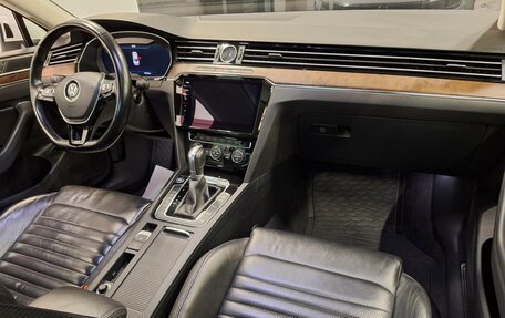 Volkswagen Passat B8 рестайлинг, 2017 год, 2 200 000 рублей, 12 фотография