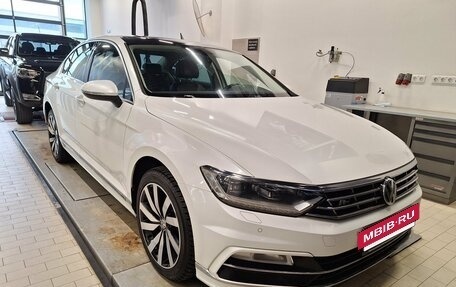 Volkswagen Passat B8 рестайлинг, 2017 год, 2 200 000 рублей, 3 фотография