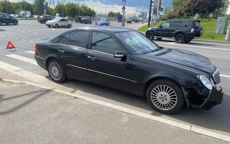 Mercedes-Benz E-Класс, 2003 год, 450 000 рублей, 5 фотография