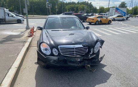 Mercedes-Benz E-Класс, 2003 год, 450 000 рублей, 4 фотография