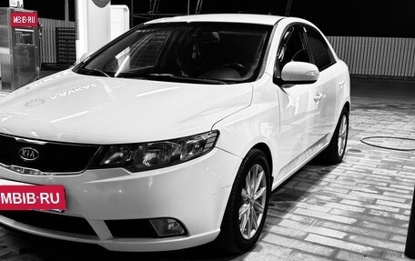 KIA Cerato III, 2009 год, 850 000 рублей, 2 фотография