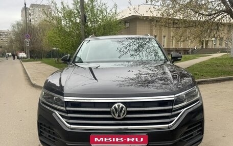 Volkswagen Touareg III, 2019 год, 5 200 000 рублей, 4 фотография