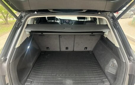 Volkswagen Touareg III, 2019 год, 5 200 000 рублей, 7 фотография