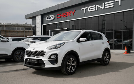 KIA Sportage IV рестайлинг, 2018 год, 1 880 000 рублей, 1 фотография