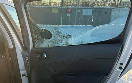 Peugeot 308 II, 2013 год, 650 000 рублей, 18 фотография