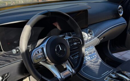 Mercedes-Benz E-Класс, 2019 год, 4 000 000 рублей, 12 фотография