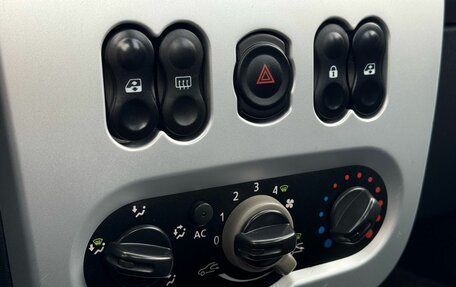 Renault Logan I, 2010 год, 620 000 рублей, 17 фотография