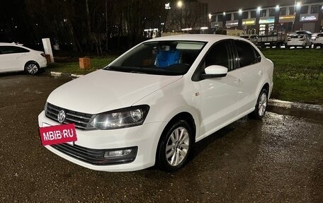 Volkswagen Polo VI (EU Market), 2017 год, 1 070 000 рублей, 2 фотография
