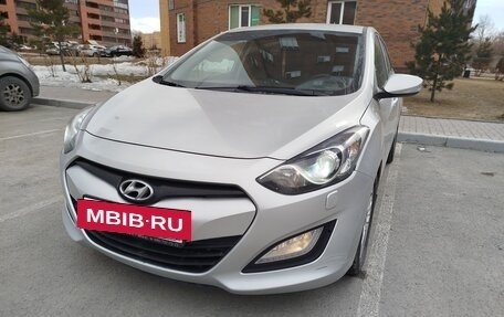 Hyundai i30 II рестайлинг, 2013 год, 899 000 рублей, 3 фотография