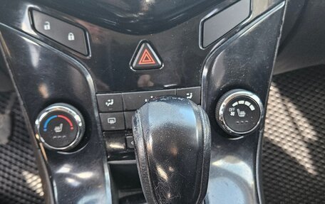 Chevrolet Cruze II, 2011 год, 555 000 рублей, 13 фотография