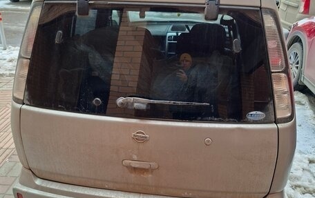 Nissan Cube II, 2001 год, 230 000 рублей, 2 фотография