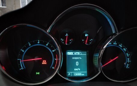 Chevrolet Cruze II, 2013 год, 720 000 рублей, 6 фотография