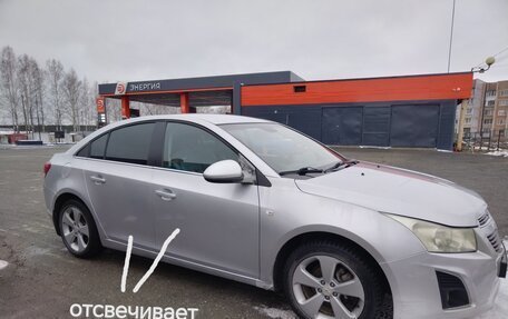 Chevrolet Cruze II, 2013 год, 720 000 рублей, 3 фотография