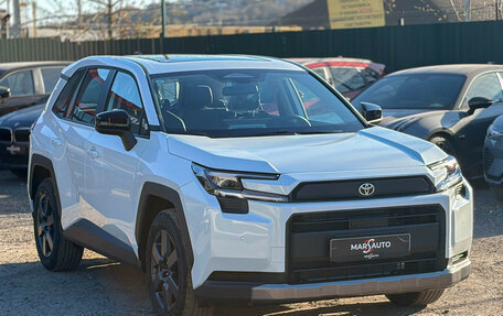 Toyota RAV4, 2025 год, 4 690 000 рублей, 4 фотография