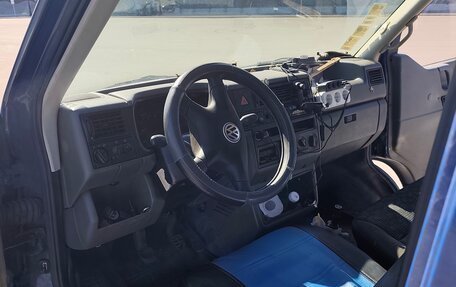 Volkswagen Transporter T4, 2002 год, 820 000 рублей, 6 фотография