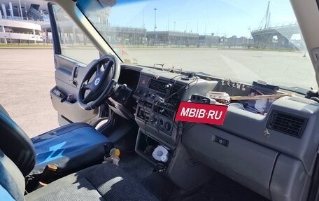 Volkswagen Transporter T4, 2002 год, 820 000 рублей, 7 фотография