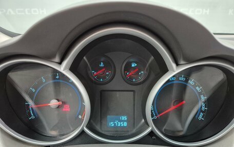 Chevrolet Cruze II, 2010 год, 670 000 рублей, 9 фотография