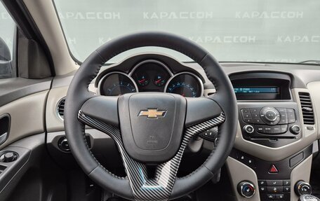 Chevrolet Cruze II, 2010 год, 670 000 рублей, 5 фотография