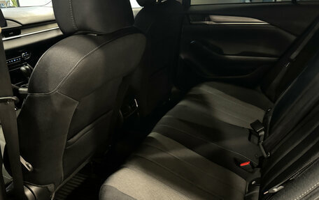 Mazda 6, 2019 год, 2 490 000 рублей, 13 фотография