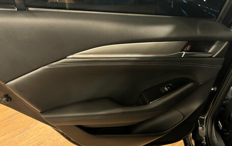 Mazda 6, 2019 год, 2 490 000 рублей, 15 фотография